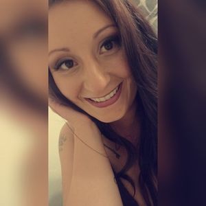 Meet your Posher, Carrie